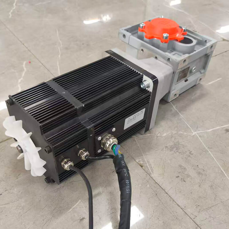 Motore elettrico da 2500 W con freno e ventola